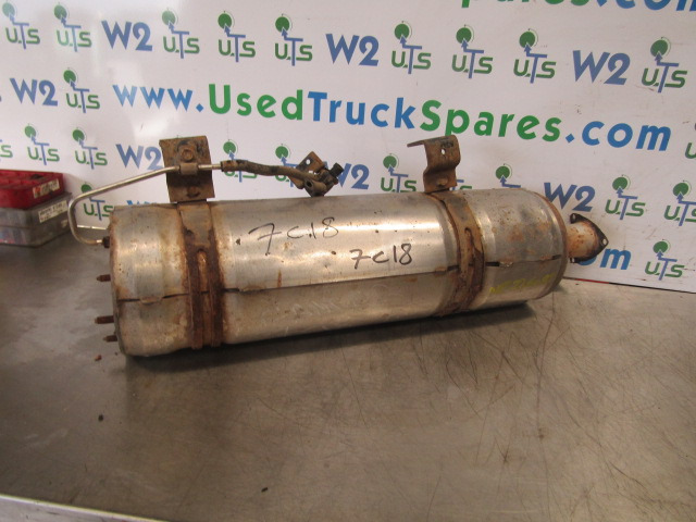 MITSUBISHI FUSO 4M50 DPF EXHAUST P/NO ME226087 - Kipufogórendszer - Teherautó: 3 kép. MITSUBISHI FUSO 4M50 DPF EXHAUST P/NO ME226087 - Kipufogórendszer - Teherautó: 3 kép.