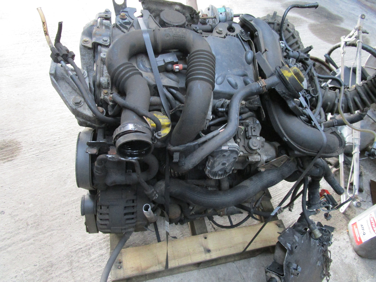 RENAULT TRAFFIC 1.9 DTi DIESEL ENGINE - Motor - Kisteherautó: 2 kép. RENAULT TRAFFIC 1.9 DTi DIESEL ENGINE - Motor - Kisteherautó: 2 kép.
