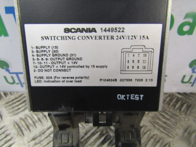 SCANIA P94 VOLTAGE CONVERTER P/NO 1449522 - ECU - Teherautó: 2 kép. SCANIA P94 VOLTAGE CONVERTER P/NO 1449522 - ECU - Teherautó: 2 kép.