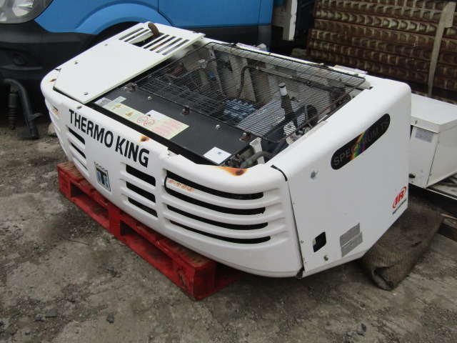 THERMO KING SPECTRUM TS DIESEL FRIDGE UNIT COMPLETE IN GOOD RUNNING ORDER - Hűtőegység - Teherautó: 2 kép. THERMO KING SPECTRUM TS DIESEL FRIDGE UNIT COMPLETE IN GOOD RUNNING ORDER - Hűtőegység - Teherautó: 2 kép.