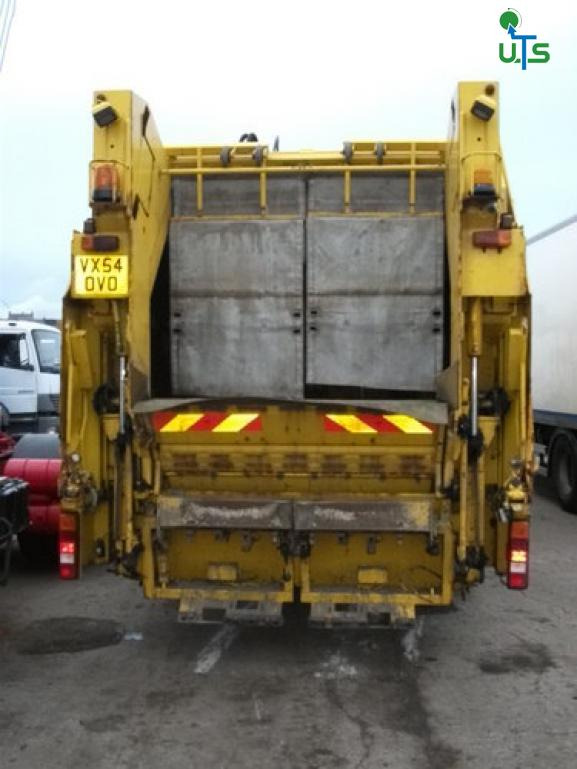 DENNIS ELITE II GEESINK / BREAKING FOR SPARES - Többcélú/ Speciális jármű: 2 kép. DENNIS ELITE II GEESINK / BREAKING FOR SPARES - Többcélú/ Speciális jármű: 2 kép.