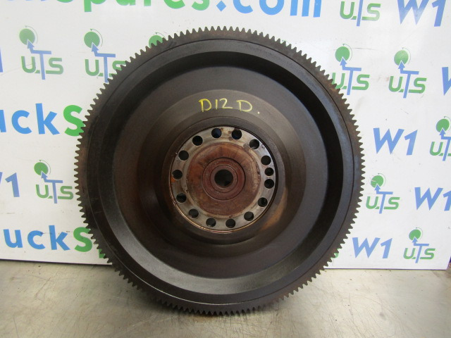 VOLVO FH D12D FLYWHEEL - Lendkerék - Teherautó: 1 kép. VOLVO FH D12D FLYWHEEL - Lendkerék - Teherautó: 1 kép.