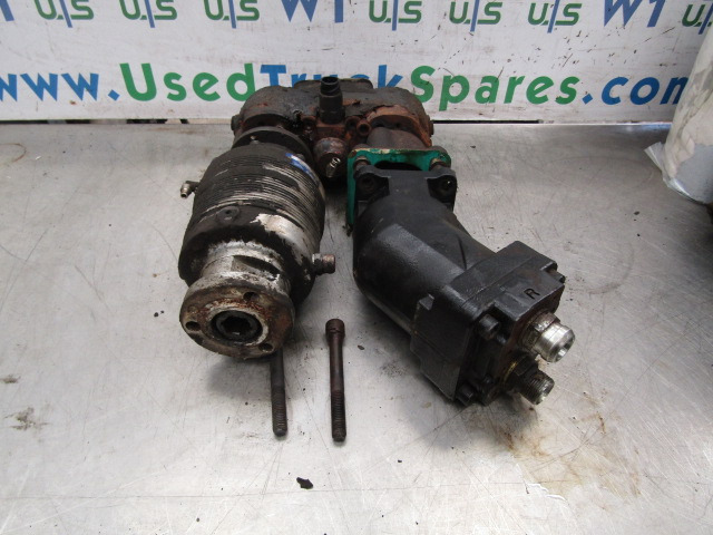 ZF S1000 TWIN PTO SHAFT/HYDRAULIC - Hidraulika - Teherautó: 1 kép. ZF S1000 TWIN PTO SHAFT/HYDRAULIC - Hidraulika - Teherautó: 1 kép.