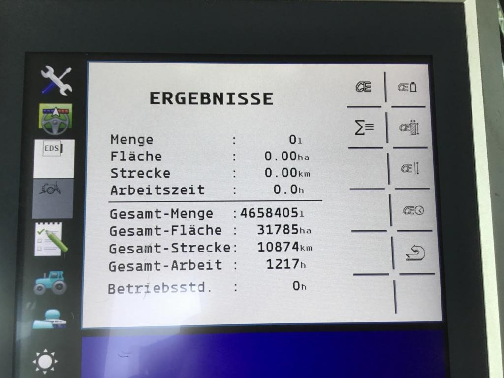 CHD F 7033 A - Vontatott permetezők: 2 kép. CHD F 7033 A - Vontatott permetezők: 2 kép.