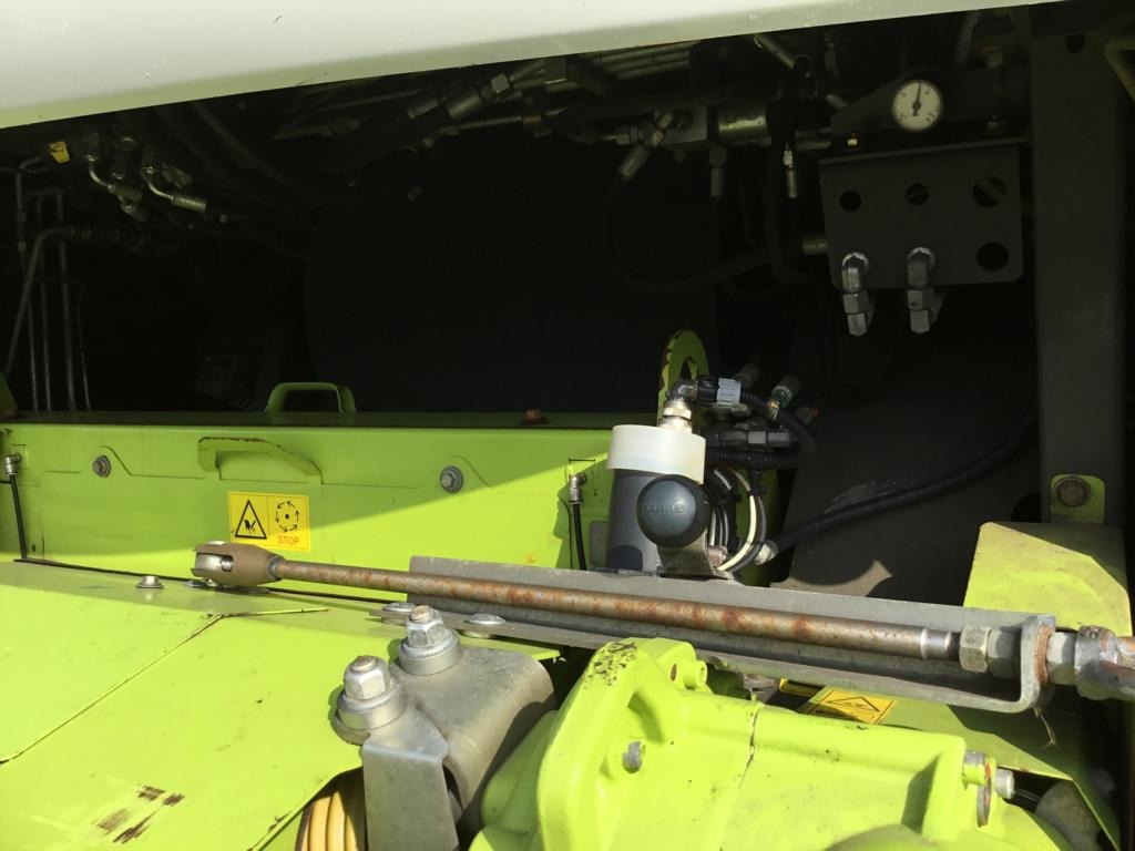 Önjáró szecskázógép CLAAS JAGUAR 960: 10 kép. Önjáró szecskázógép CLAAS JAGUAR 960: 10 kép.