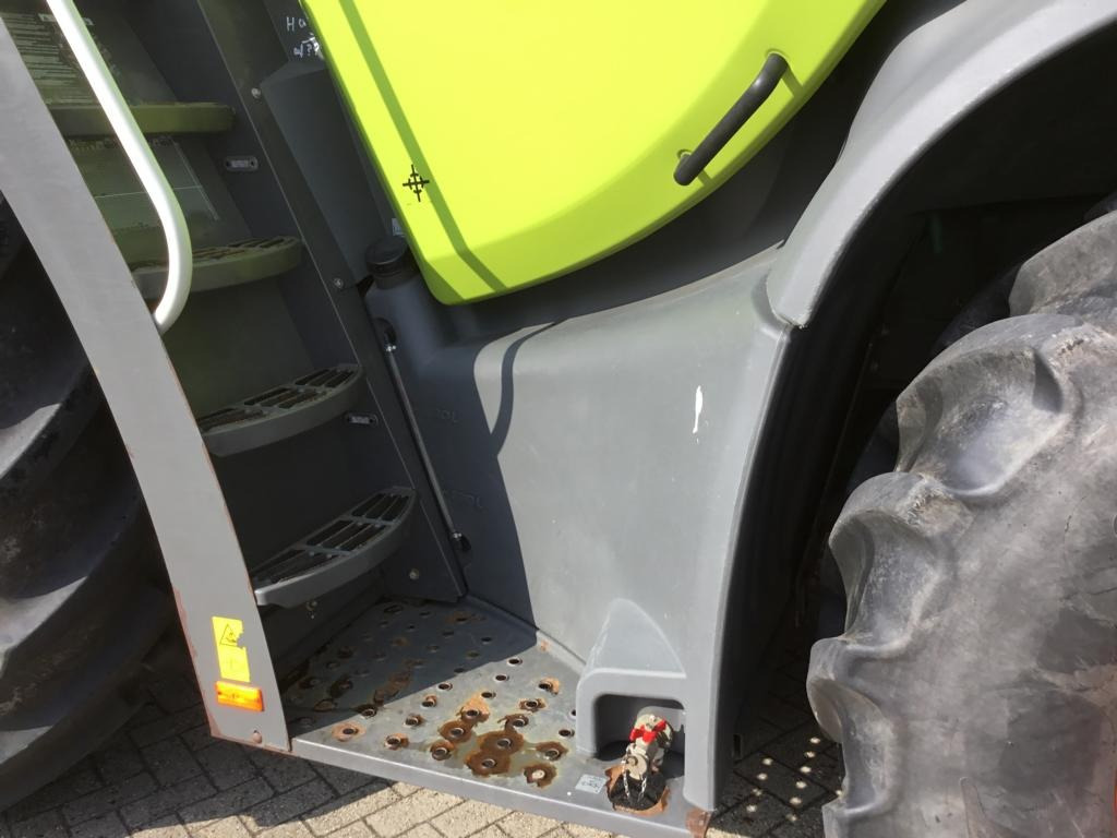 Önjáró szecskázógép CLAAS JAGUAR 960: 12 kép. Önjáró szecskázógép CLAAS JAGUAR 960: 12 kép.