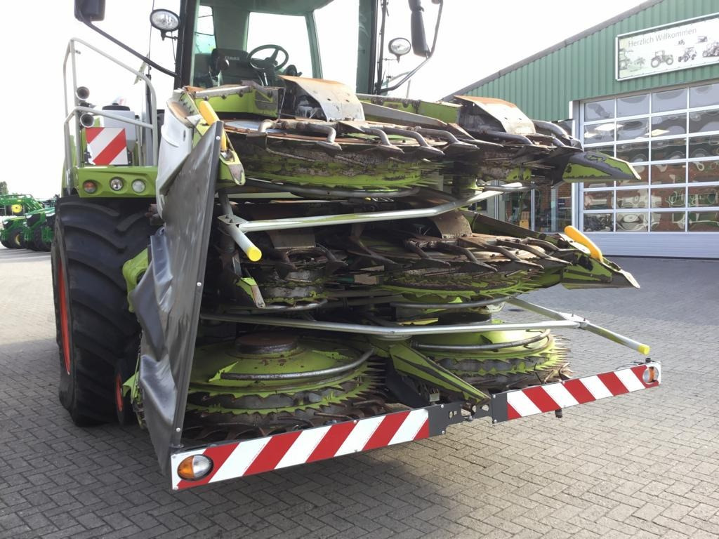 CLAAS ORBIS 750 - Kukorica adapter: 2 kép. CLAAS ORBIS 750 - Kukorica adapter: 2 kép.