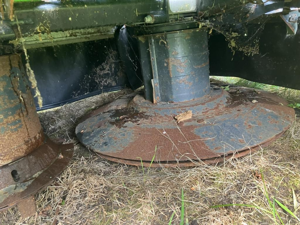 Deutz-Fahr DRUMMASTER 431 - Fűkasza: 5 kép. Deutz-Fahr DRUMMASTER 431 - Fűkasza: 5 kép.