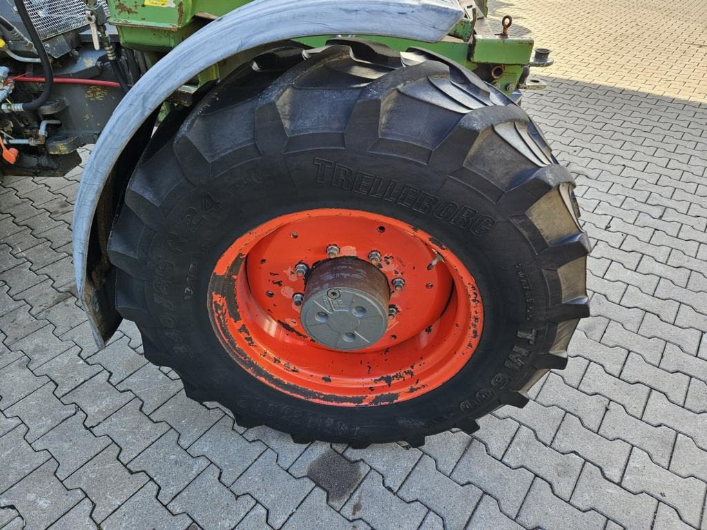 Fendt GT 380/2S - Traktor: 4 kép. Fendt GT 380/2S - Traktor: 4 kép.