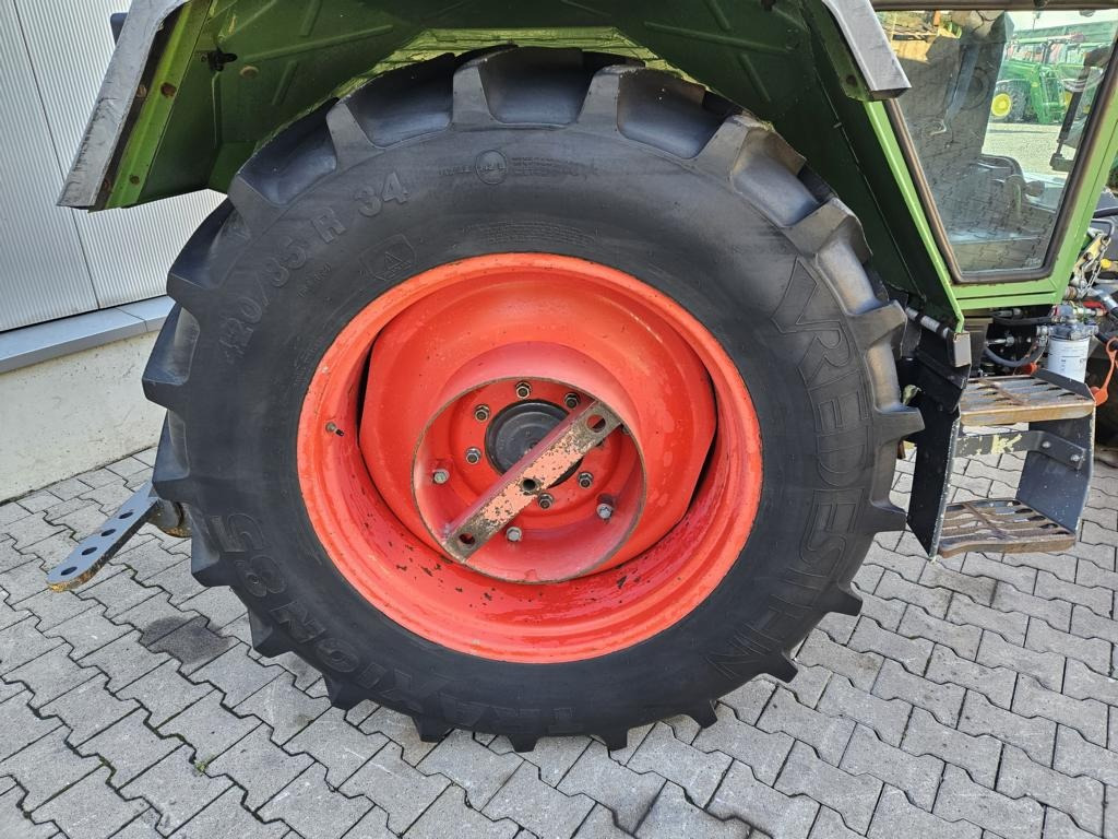 Fendt GT 380/2S - Traktor: 2 kép. Fendt GT 380/2S - Traktor: 2 kép.