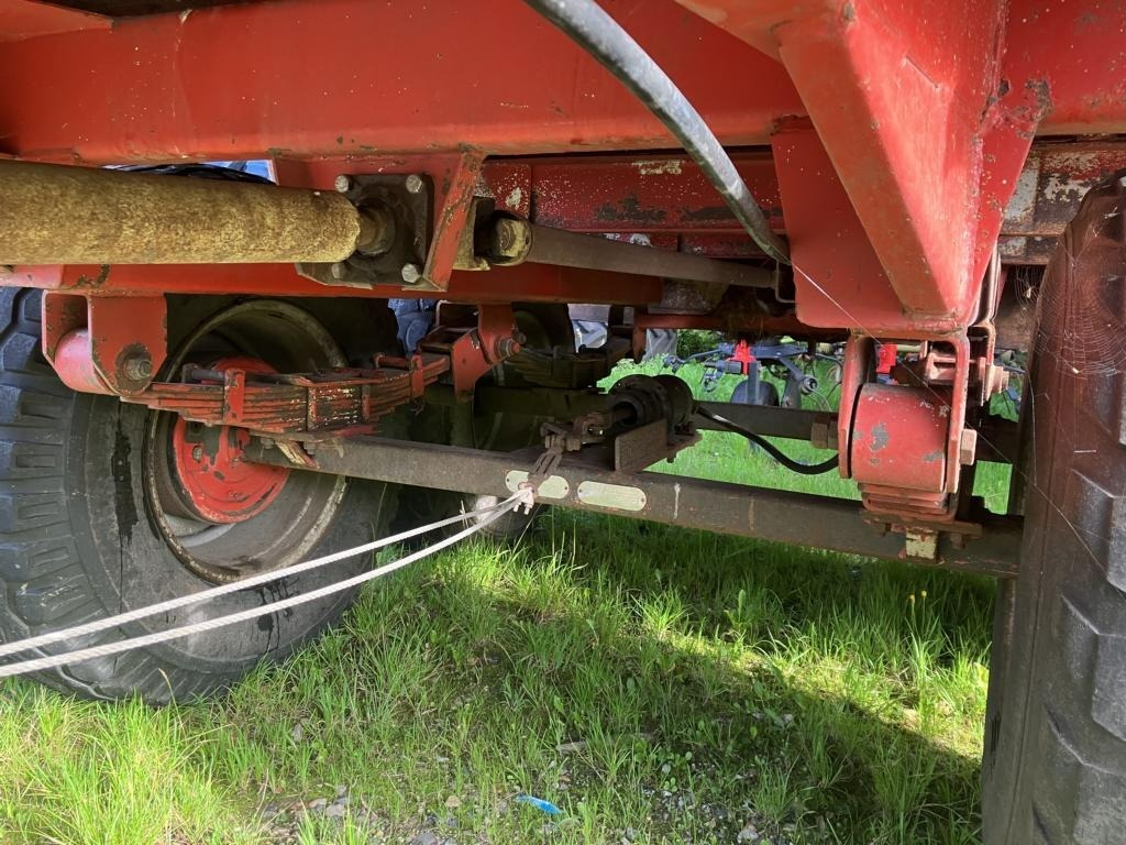 Hawe SLW 20 TR - Mezőgazdasági pótkocsi: 3 kép. Hawe SLW 20 TR - Mezőgazdasági pótkocsi: 3 kép.