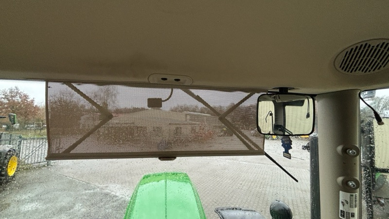 John Deere 6230 R - Traktor: 3 kép. John Deere 6230 R - Traktor: 3 kép.