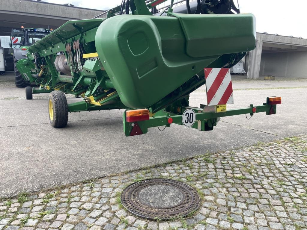 John Deere SCHNEIDWERK 630X - Kombájn: 4 kép. John Deere SCHNEIDWERK 630X - Kombájn: 4 kép.