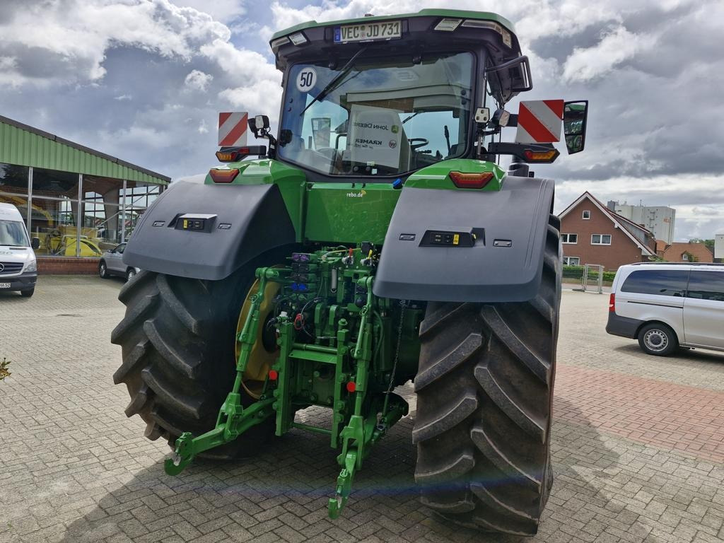 Új Traktor John Deere TRAKTOR 7R330: 23 kép.