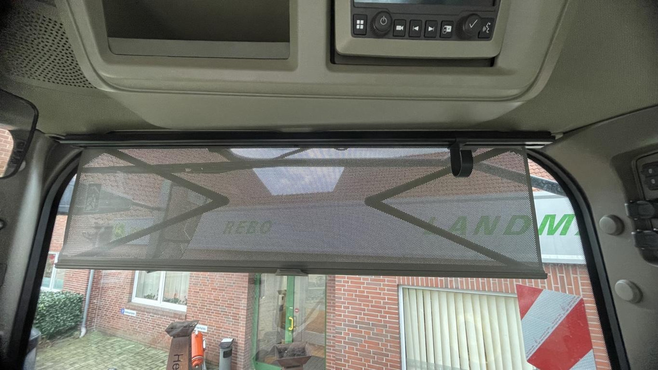 John Deere TRAKTOR 7R350 - Traktor: 3 kép. John Deere TRAKTOR 7R350 - Traktor: 3 kép.