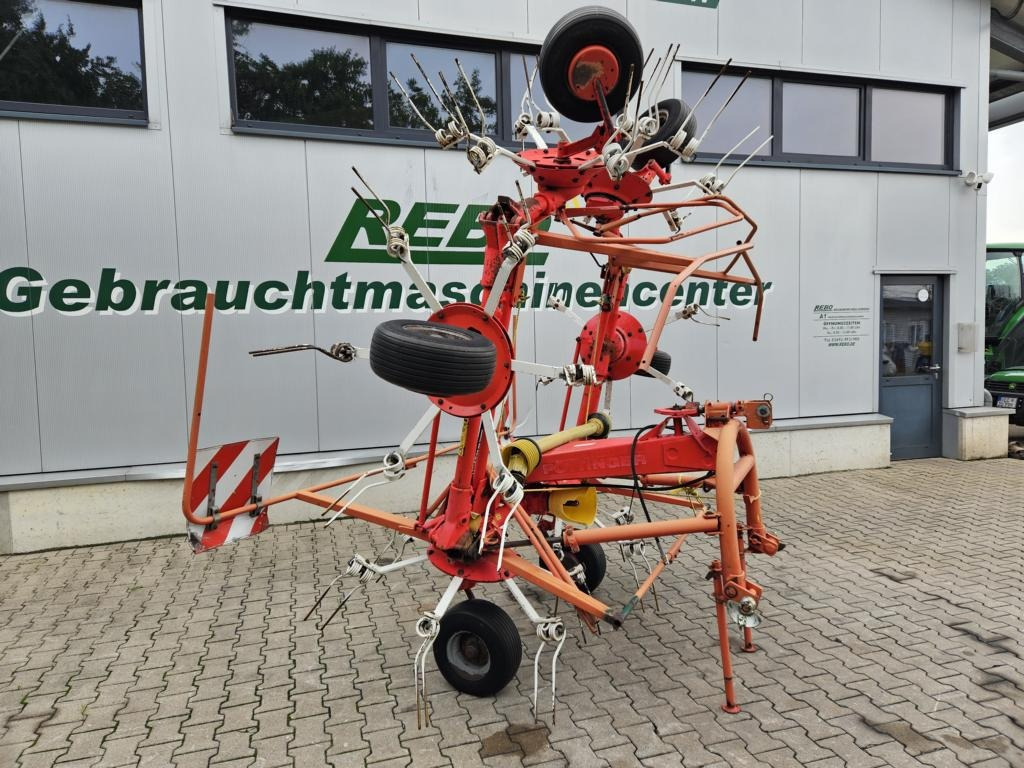 Pöttinger HIT 69 N-Z lízing Pöttinger HIT 69 N-Z: 10 kép. Pöttinger HIT 69 N-Z lízing Pöttinger HIT 69 N-Z: 10 kép.