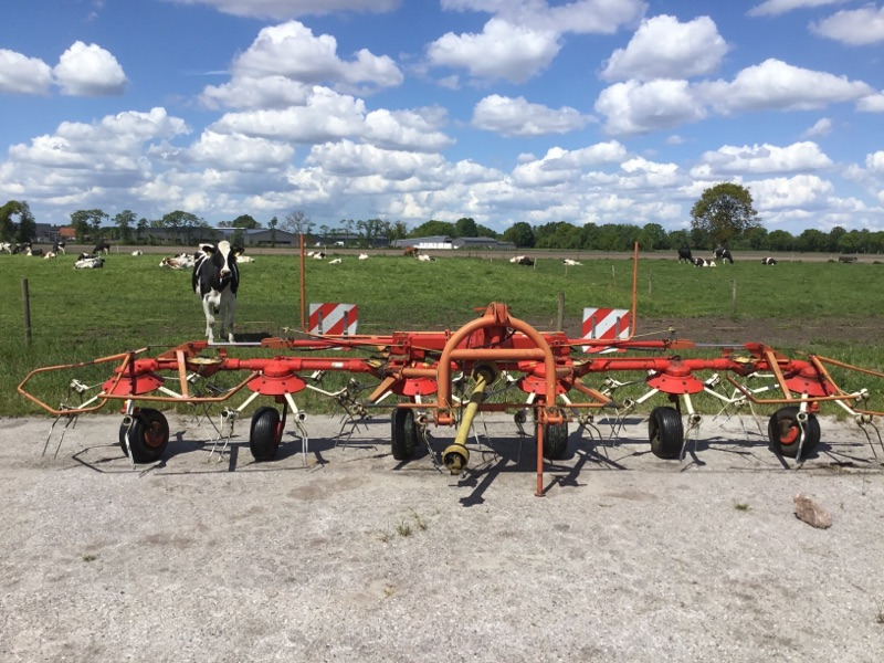 Pöttinger HIT 69 N-Z lízing Pöttinger HIT 69 N-Z: 15 kép. Pöttinger HIT 69 N-Z lízing Pöttinger HIT 69 N-Z: 15 kép.