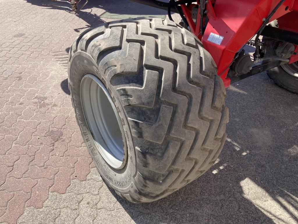 Pöttinger TOP 1252 C lízing Pöttinger TOP 1252 C: 8 kép.