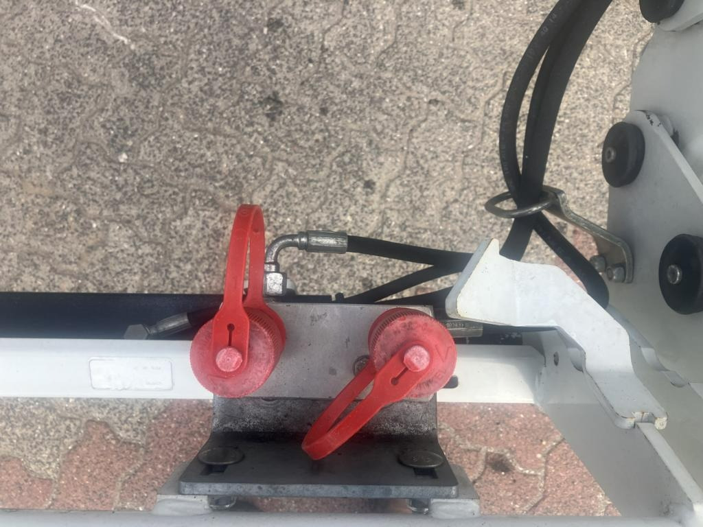 Steyr 4105 Multi - Traktor: 4 kép. Steyr 4105 Multi - Traktor: 4 kép.