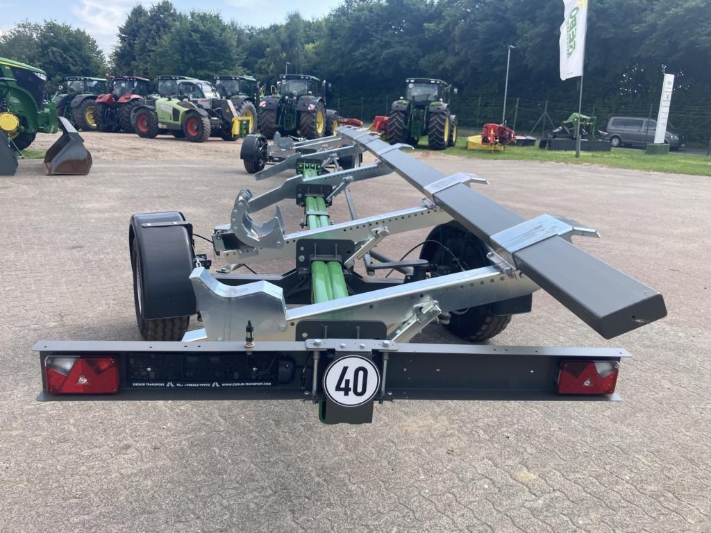 Új Kombájn Ziegler 4WT JD HD40X: 9 kép.