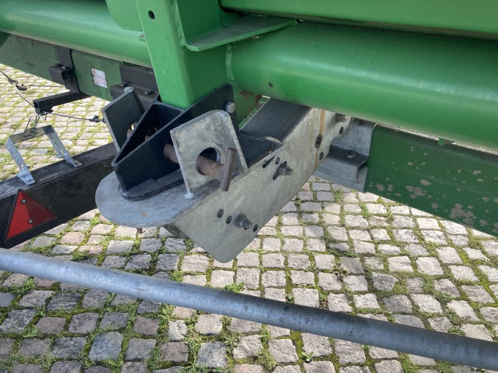 Zürn ZPF625 - Kombájn: 2 kép. Zürn ZPF625 - Kombájn: 2 kép.