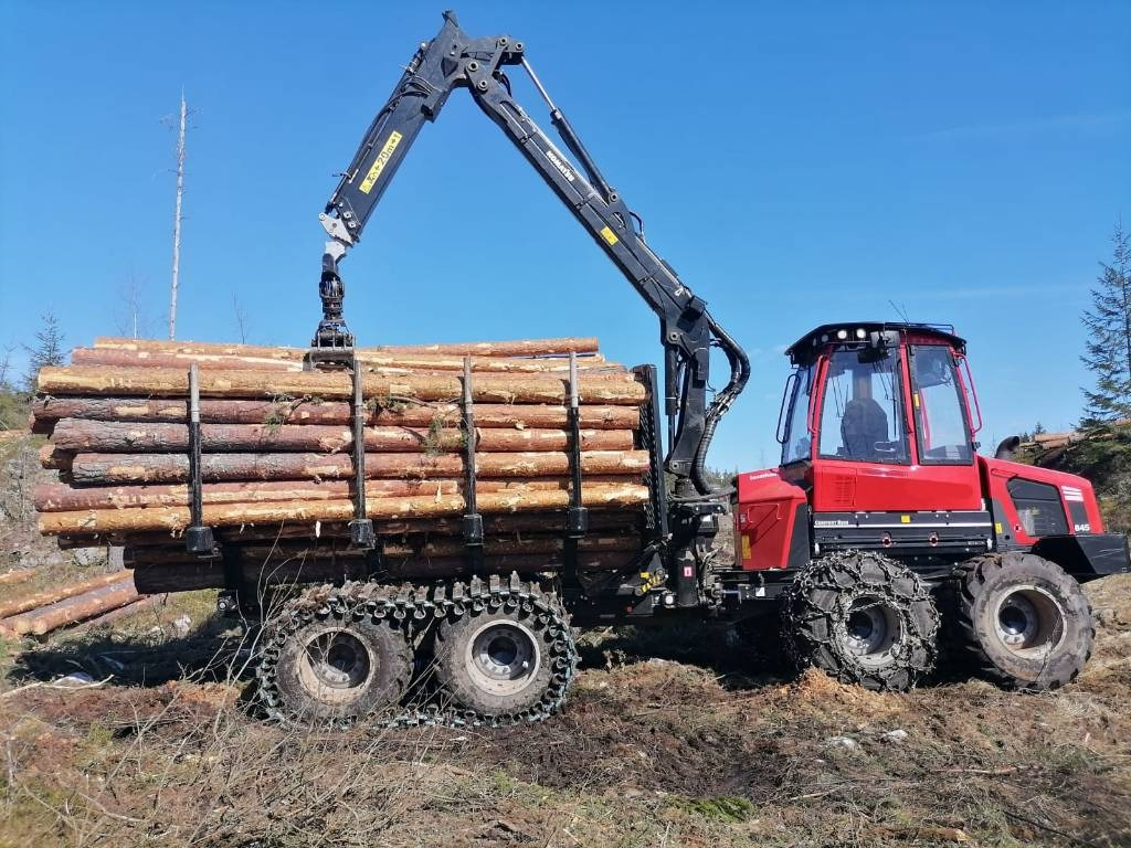 Komatsu 845 - Kihordó: 5 kép. Komatsu 845 - Kihordó: 5 kép.