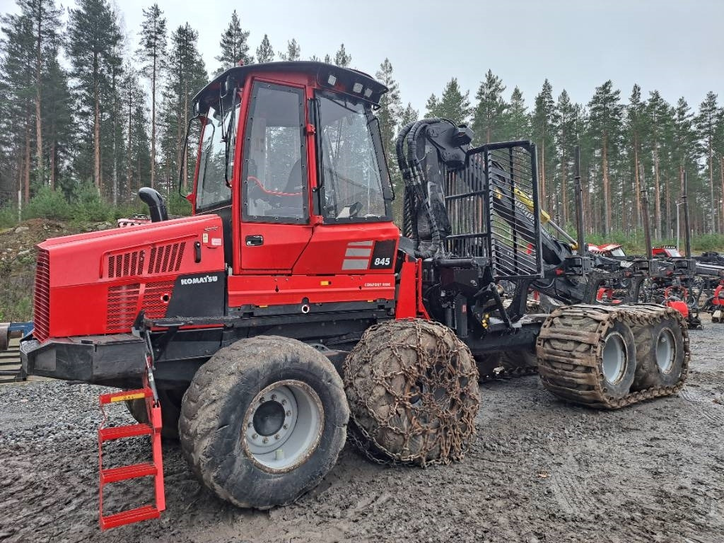 Komatsu 845 - Kihordó: 1 kép. Komatsu 845 - Kihordó: 1 kép.