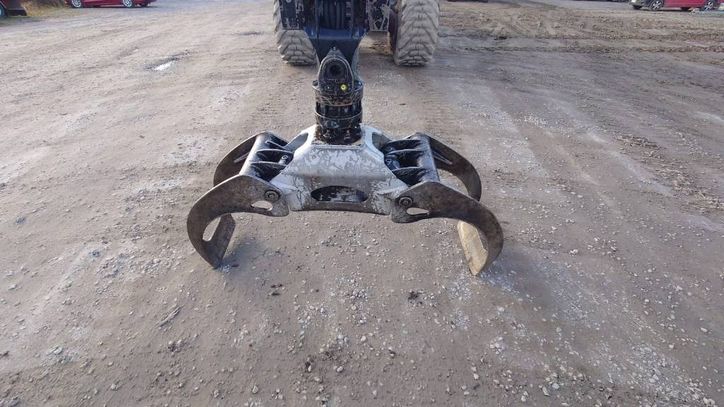 Komatsu 845 - Kihordó: 3 kép. Komatsu 845 - Kihordó: 3 kép.