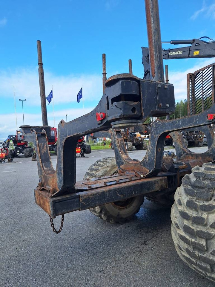 Komatsu 875  - Kihordó: 5 kép. Komatsu 875  - Kihordó: 5 kép.