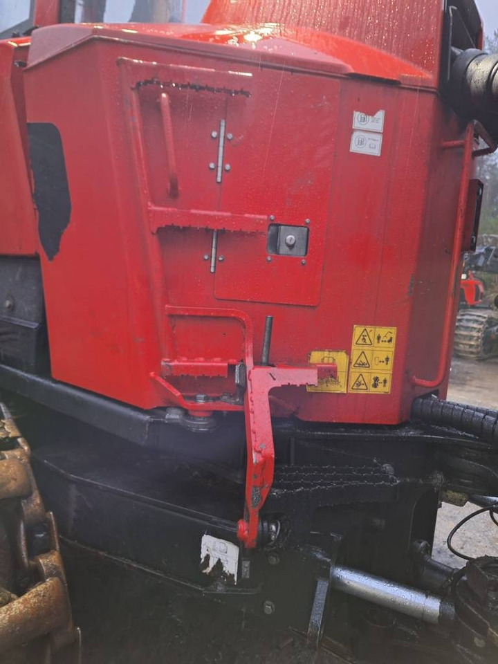 Komatsu 875 - Kihordó: 5 kép. Komatsu 875 - Kihordó: 5 kép.