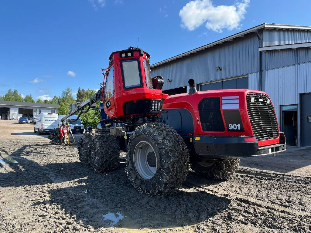 Fakitermelő gép Komatsu 901: 13 kép.