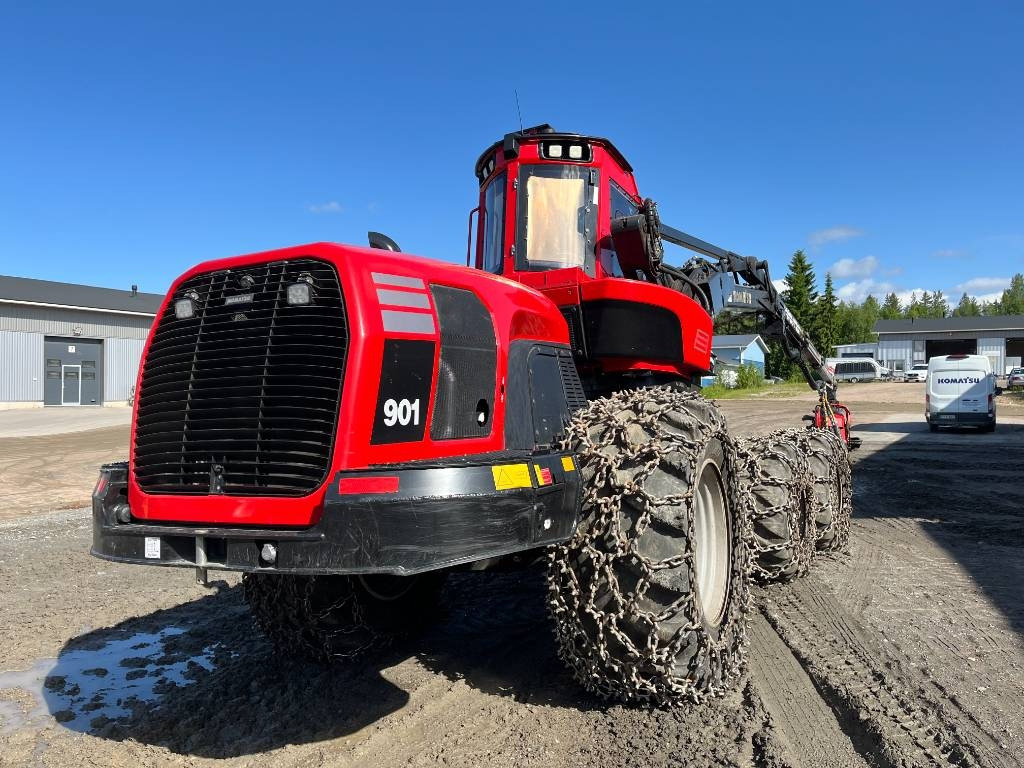 Fakitermelő gép Komatsu 901: 15 kép.