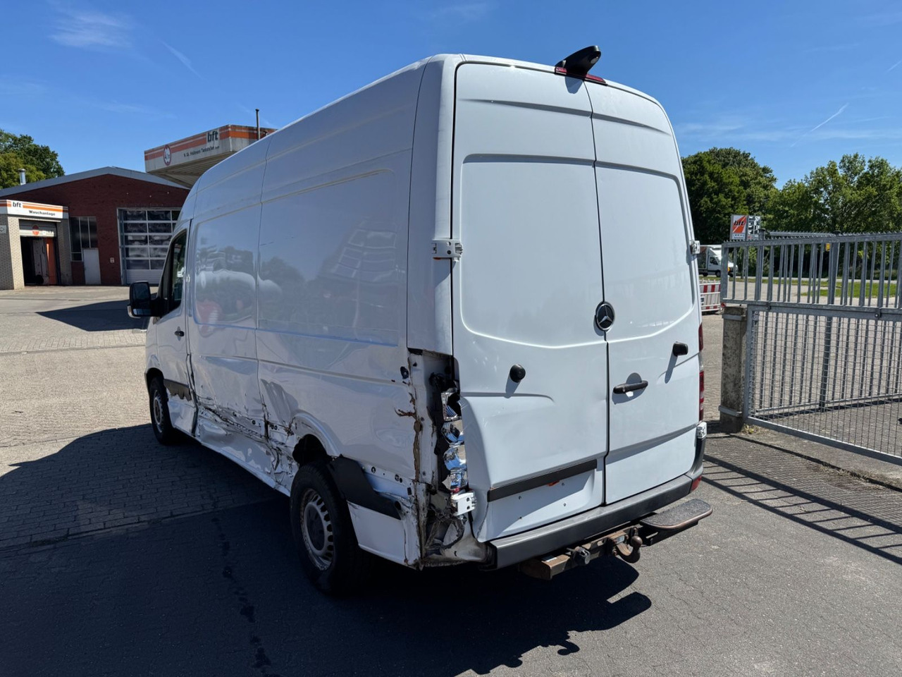 Mercedes-Benz Sprinter 316 CDI KASTEN L+H 107.000KM AHK 3,5T - Furgon: 5 kép. Mercedes-Benz Sprinter 316 CDI KASTEN L+H 107.000KM AHK 3,5T - Furgon: 5 kép.