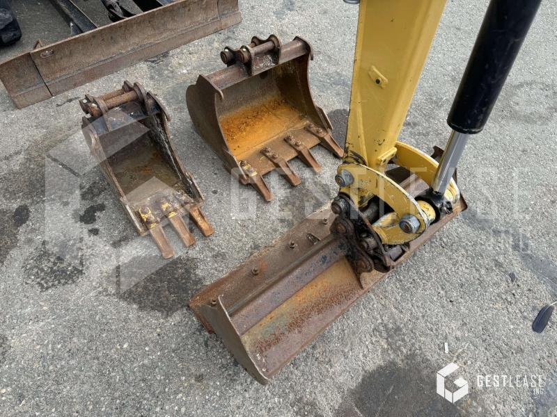 Caterpillar 301.7D - Minikotró: 5 kép. Caterpillar 301.7D - Minikotró: 5 kép.