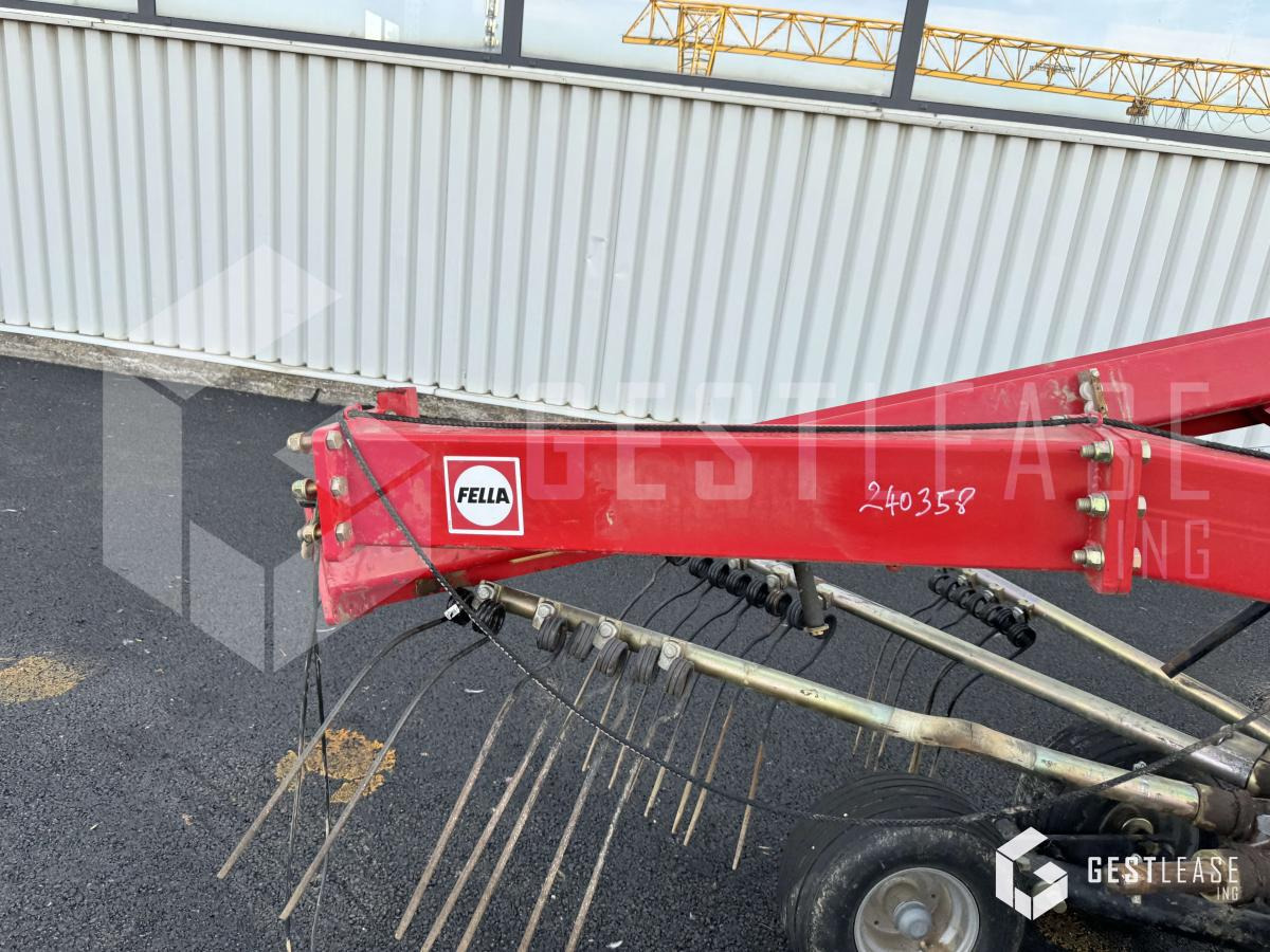 Szénaforgató FELLA TS1502: 8 kép.