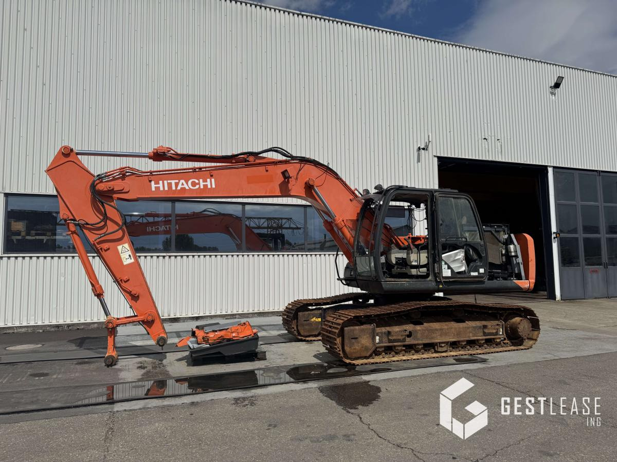 Hitachi ZX180LC-5B - Lánctalpas kotró: 1 kép. Hitachi ZX180LC-5B - Lánctalpas kotró: 1 kép.