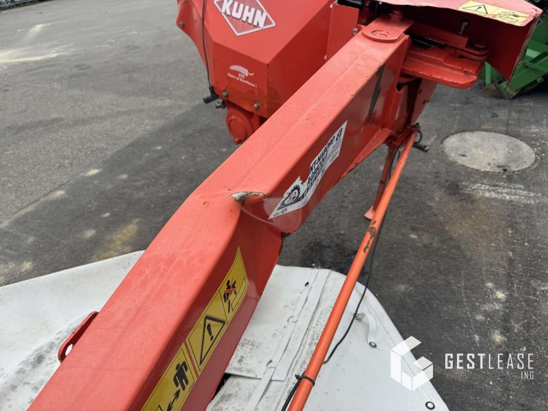 Kuhn GMD 702 - Fűkasza: 5 kép. Kuhn GMD 702 - Fűkasza: 5 kép.