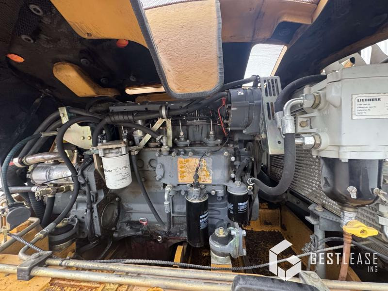 Gumikerekes kotró Liebherr A312 Litronic: 15 kép. Gumikerekes kotró Liebherr A312 Litronic: 15 kép.