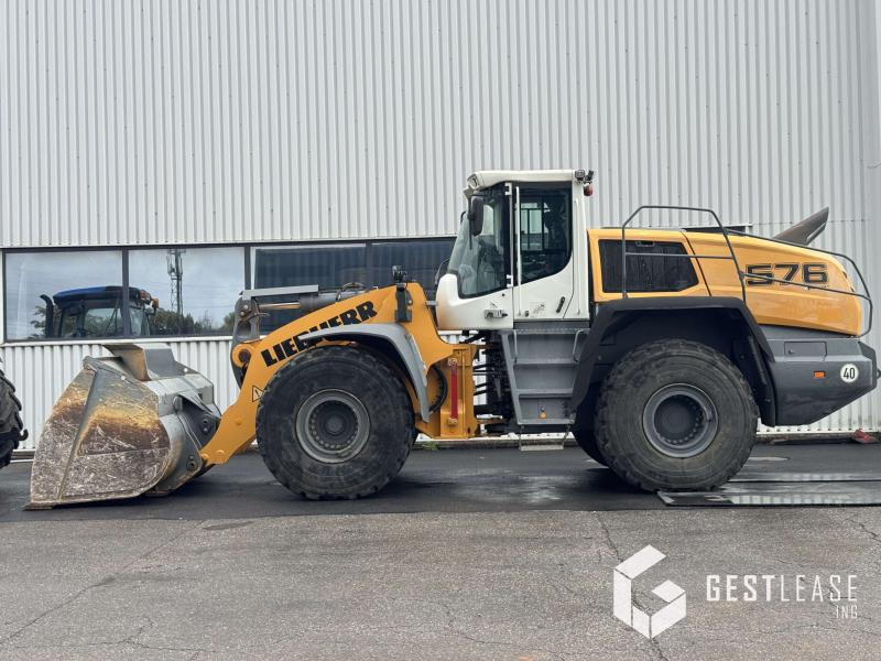 Liebherr L576 XPOWER - Gumikerekes homlokrakodó: 3 kép. Liebherr L576 XPOWER - Gumikerekes homlokrakodó: 3 kép.