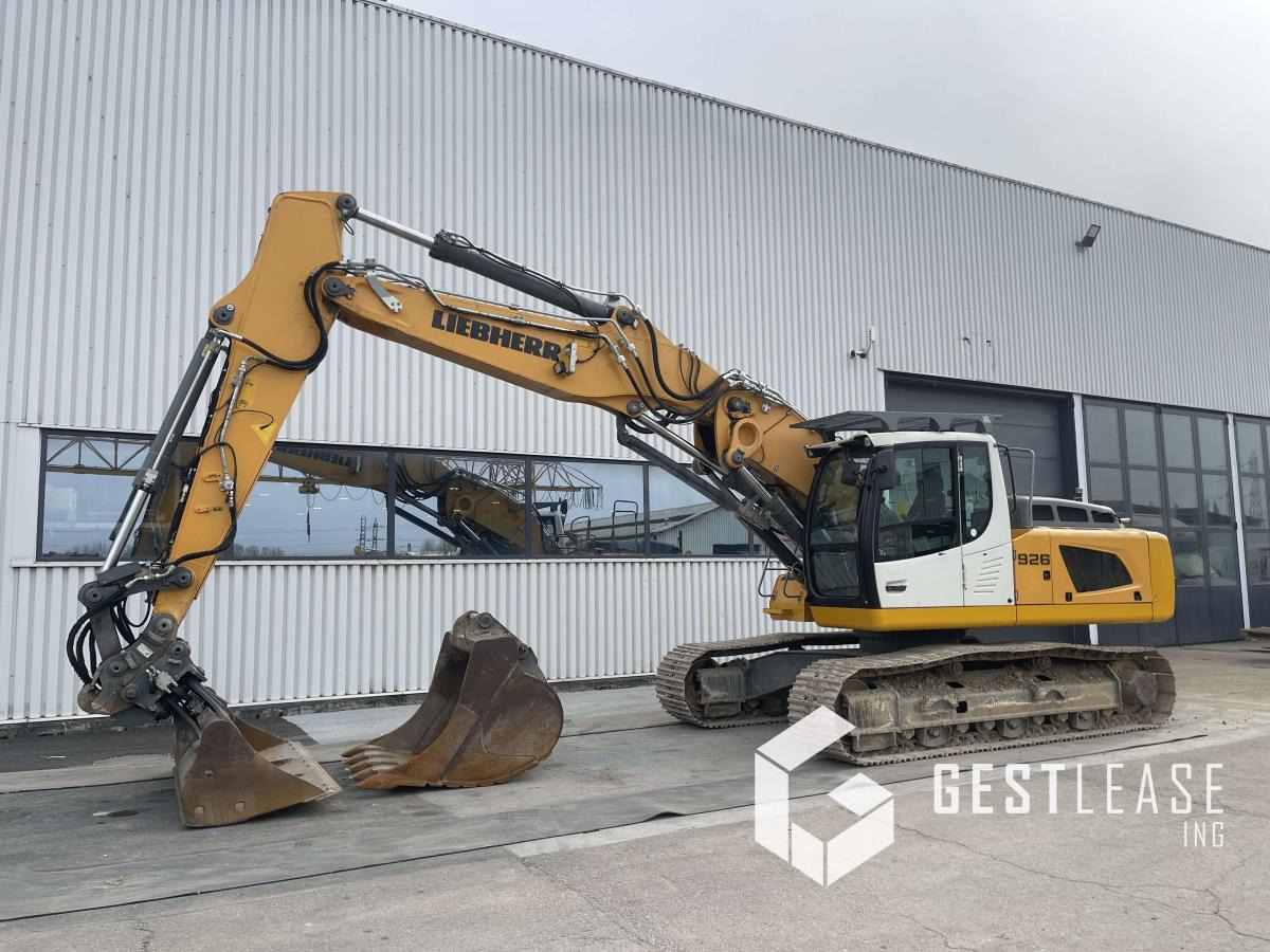 Liebherr R926 LC - Lánctalpas kotró: 1 kép. Liebherr R926 LC - Lánctalpas kotró: 1 kép.