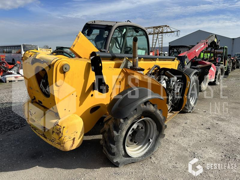 Manitou MT1440 - Tolóoszlopos targoncá: 3 kép. Manitou MT1440 - Tolóoszlopos targoncá: 3 kép.