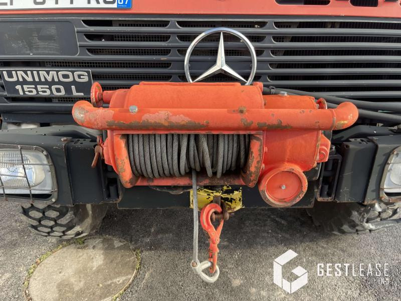 Mercedes UNIMOG 1550 L - Ponyvás teherautó: 5 kép. Mercedes UNIMOG 1550 L - Ponyvás teherautó: 5 kép.