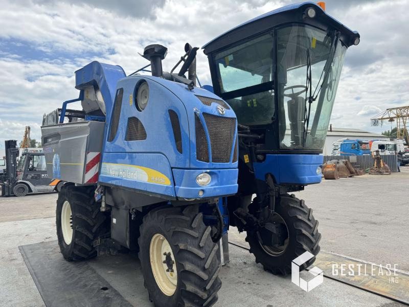 New Holland VL6050 - Szőlőkombájn: 4 kép. New Holland VL6050 - Szőlőkombájn: 4 kép.