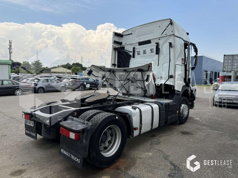Renault T480 - Nyergesvontató: 3 kép. Renault T480 - Nyergesvontató: 3 kép.