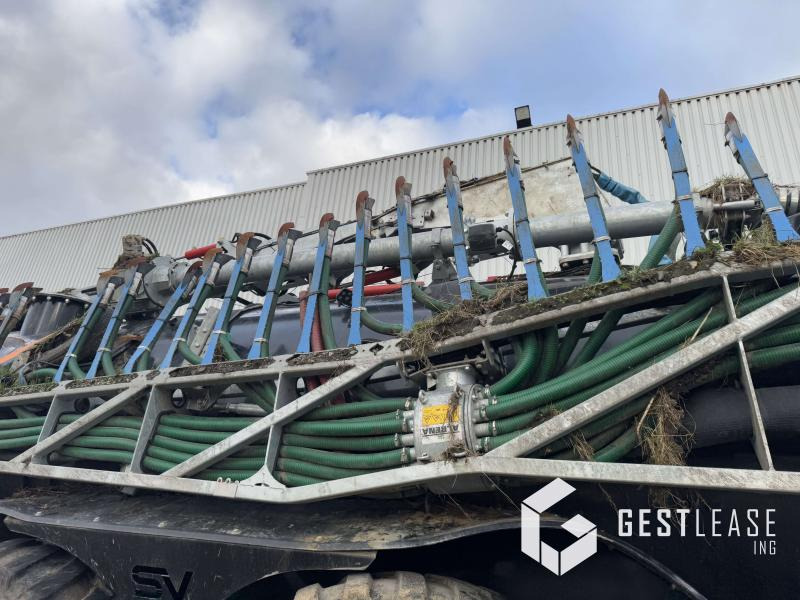 Szippantó tartálykocsi Pichon SV20R: 17 kép.