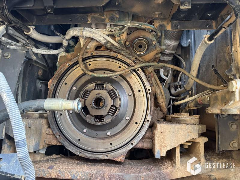 Lánctalpas kotró Volvo EC 480 EL: 13 kép. Lánctalpas kotró Volvo EC 480 EL: 13 kép.