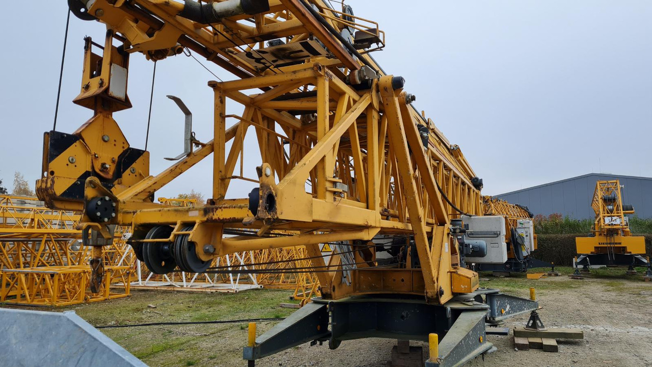 Liebherr 42K.1 - Toronydaru: 1 kép. Liebherr 42K.1 - Toronydaru: 1 kép.