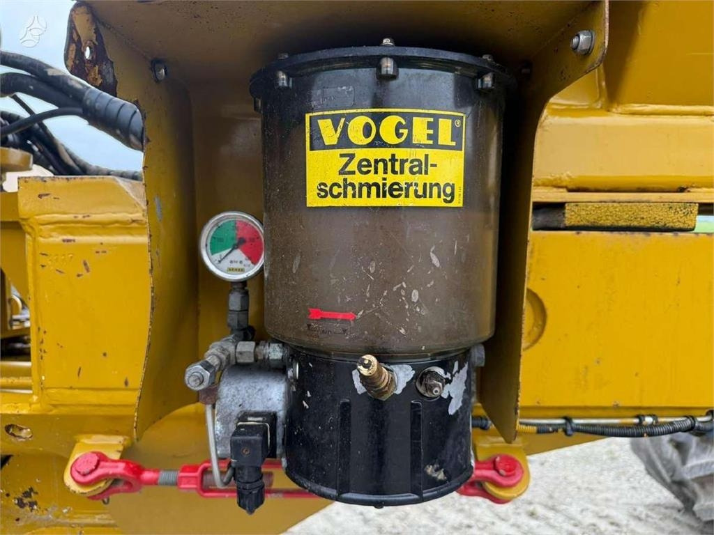 Csuklós dömper CAT TerraGator 2104 CE&EPA: 24 kép. Csuklós dömper CAT TerraGator 2104 CE&EPA: 24 kép.