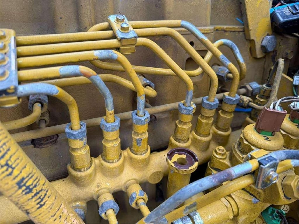 Csuklós dömper CAT TerraGator 2104 CE&EPA: 16 kép. Csuklós dömper CAT TerraGator 2104 CE&EPA: 16 kép.