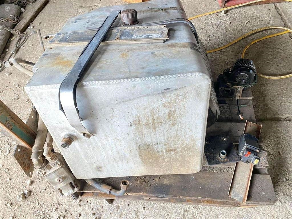 Scania R HIDRAULIKOS KOMPLEKTAS mecha - Alvaz teherautó: 2 kép. Scania R HIDRAULIKOS KOMPLEKTAS mecha - Alvaz teherautó: 2 kép.